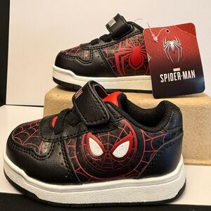 NWT Marvel Spider Man Black Red Sneakers Kids Toddler Shoes Size 6c.